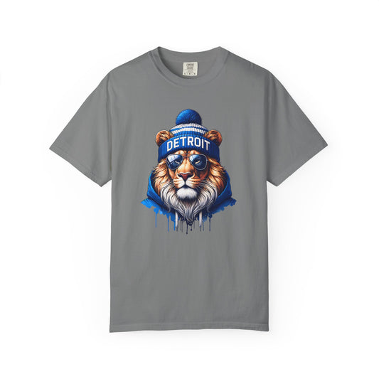 Lion Winter Premium T-Shirt - Unisex