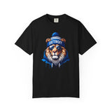 Lion Winter Premium T-Shirt - Unisex