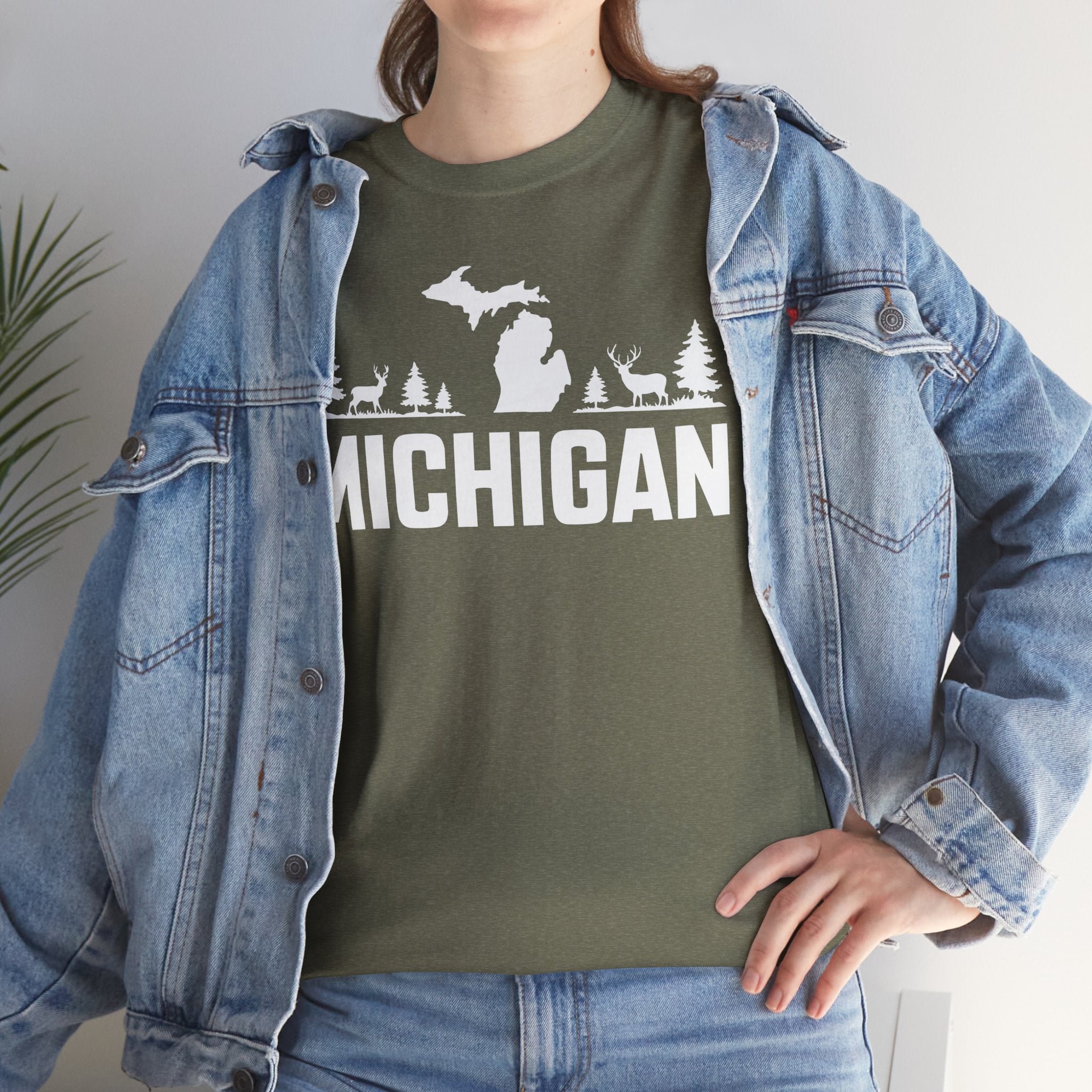 Michigan Deer Basic T-Shirt - Unisex