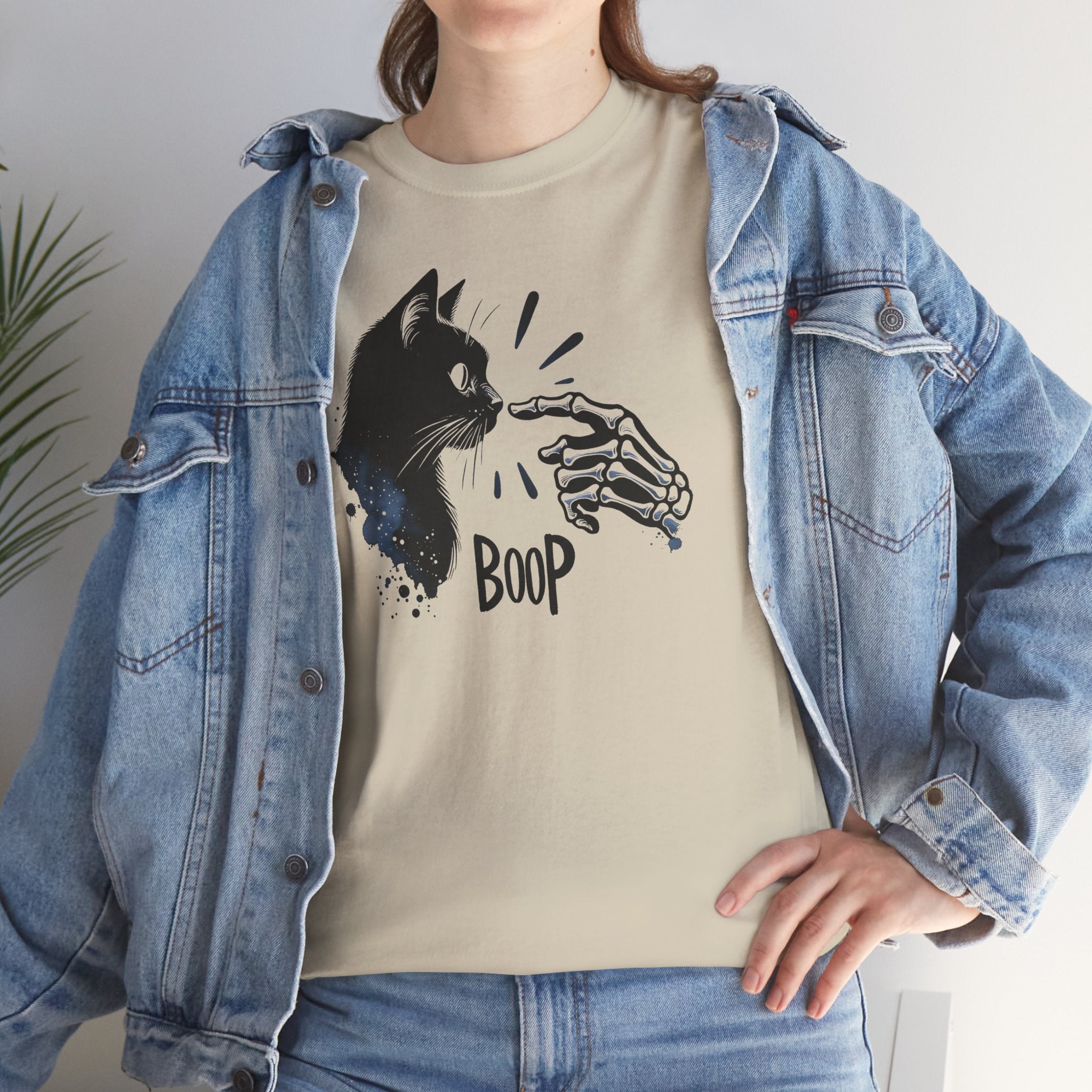 Boop Cat Basic T-Shirt - Unisex