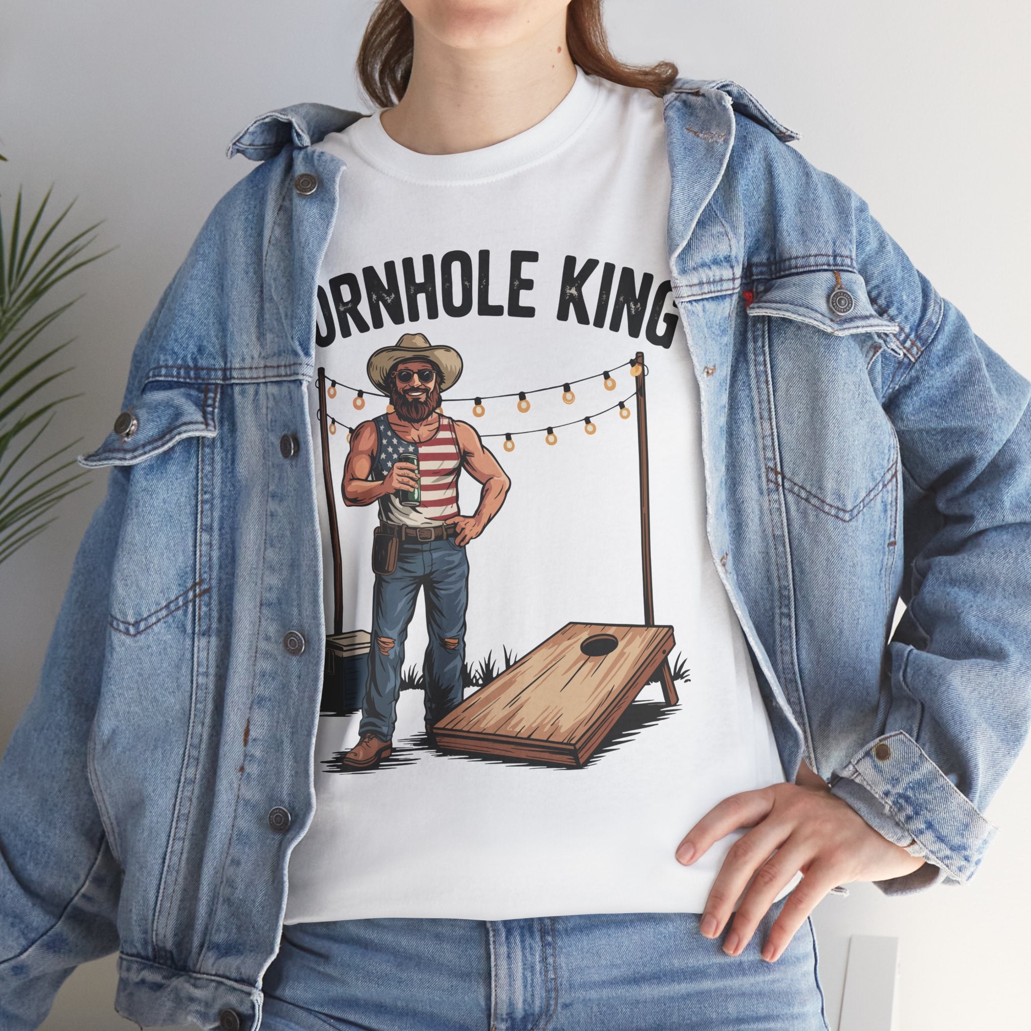 Cornhole King Basic T-Shirt - Unisex