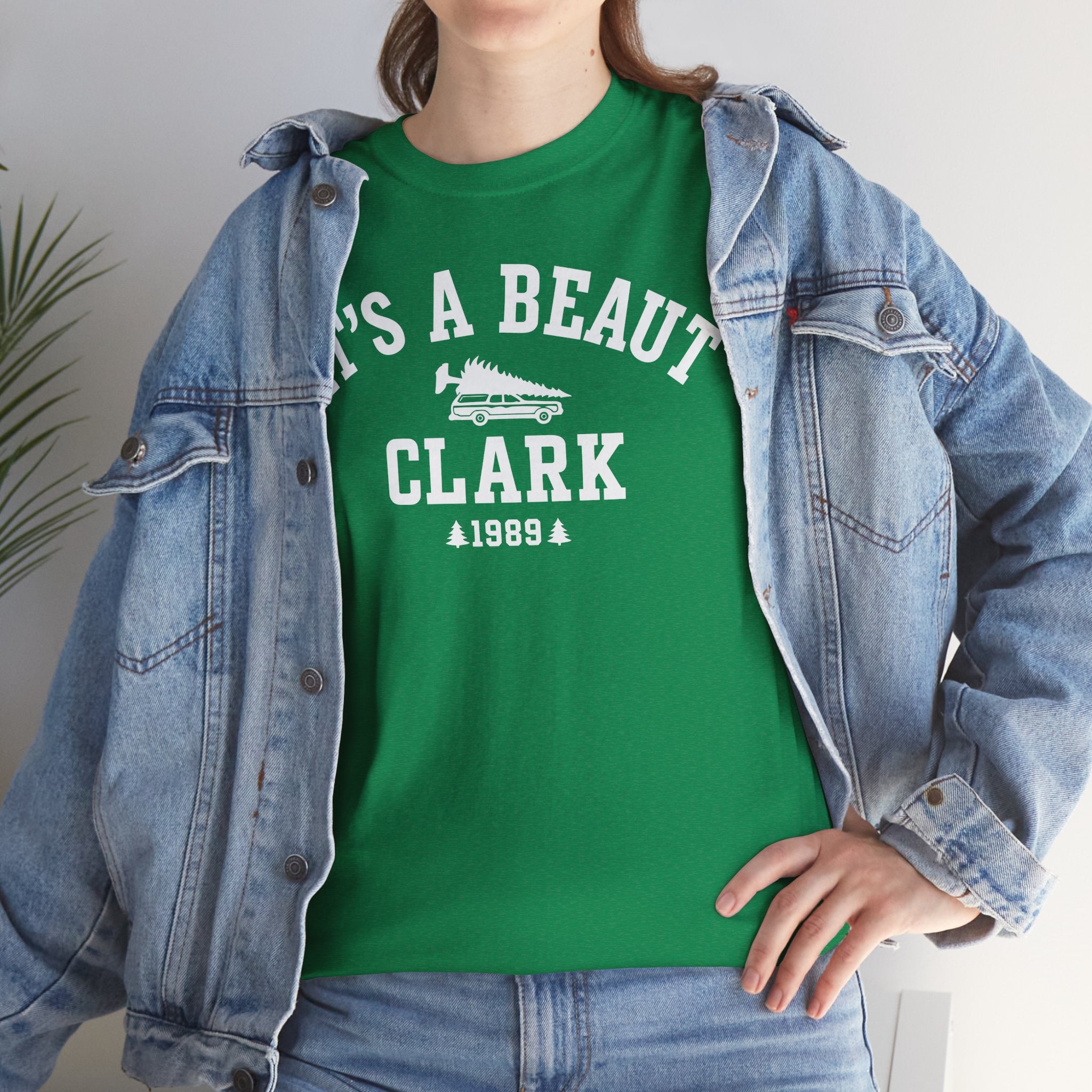 It's a Beaut Clark Basic T-Shirt - Unisex