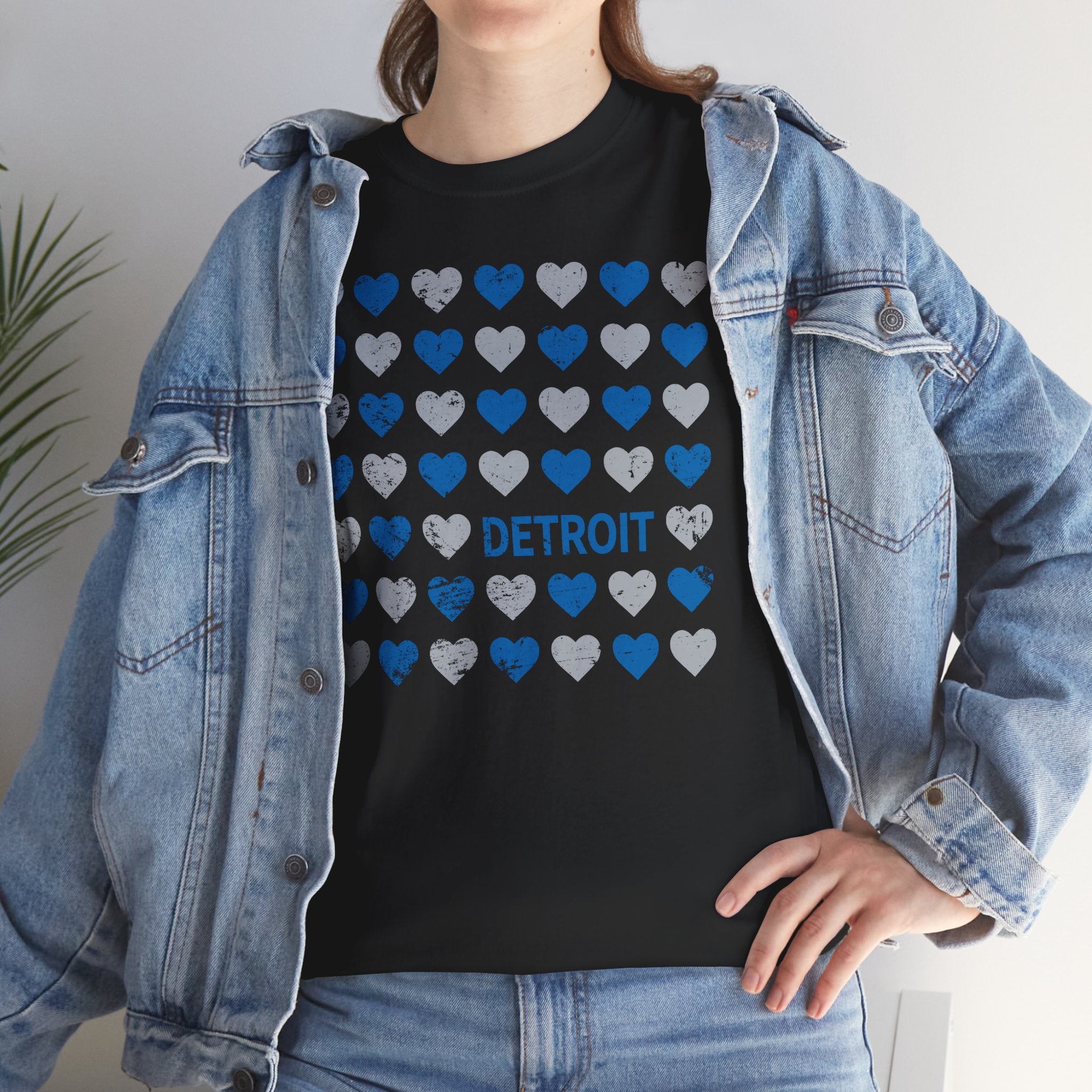 Detroit Hearts Basic T-Shirt - Unisex